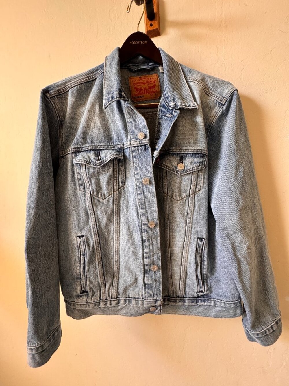 Levis Trucker Jacket-Light Stonewash - Light Wash